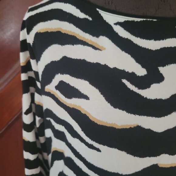 Talbots Zebra Print Boatneck 3/4 Sleeve Tee Shirt - Black/White Large - Picture 2 of 4
